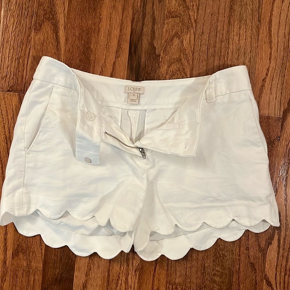 J Crew Factory linen scallop shorts